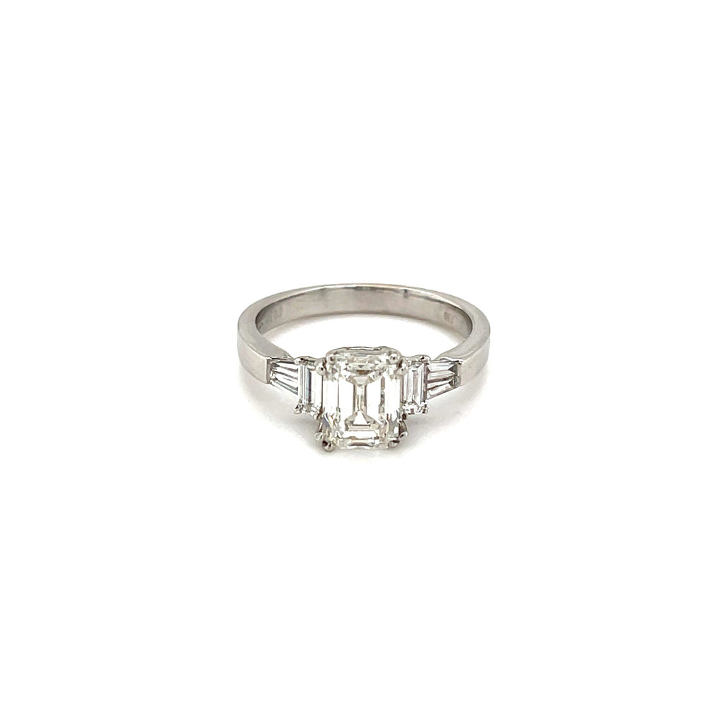 GATSBY White Gold Ellie Diamond Ring 1.92ct