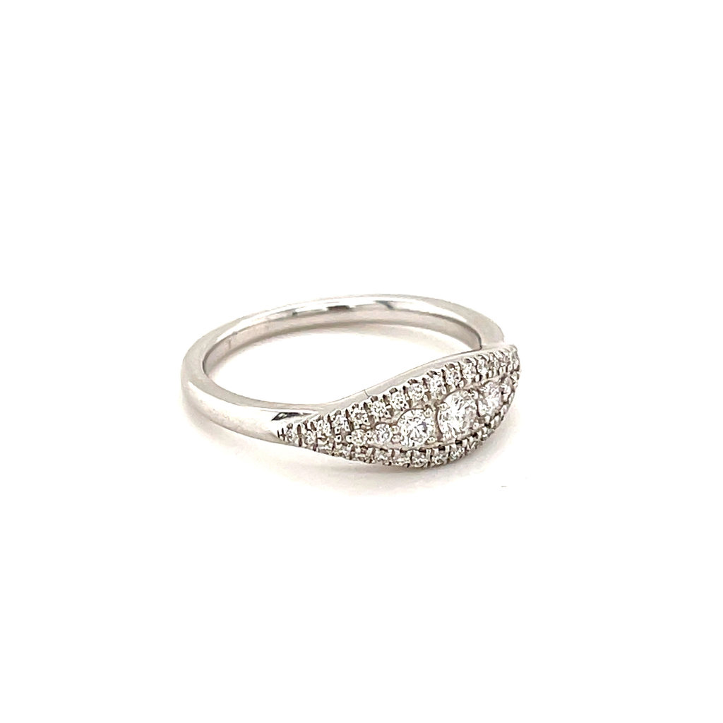 GATSBY White Gold Beatrice Diamond Ring