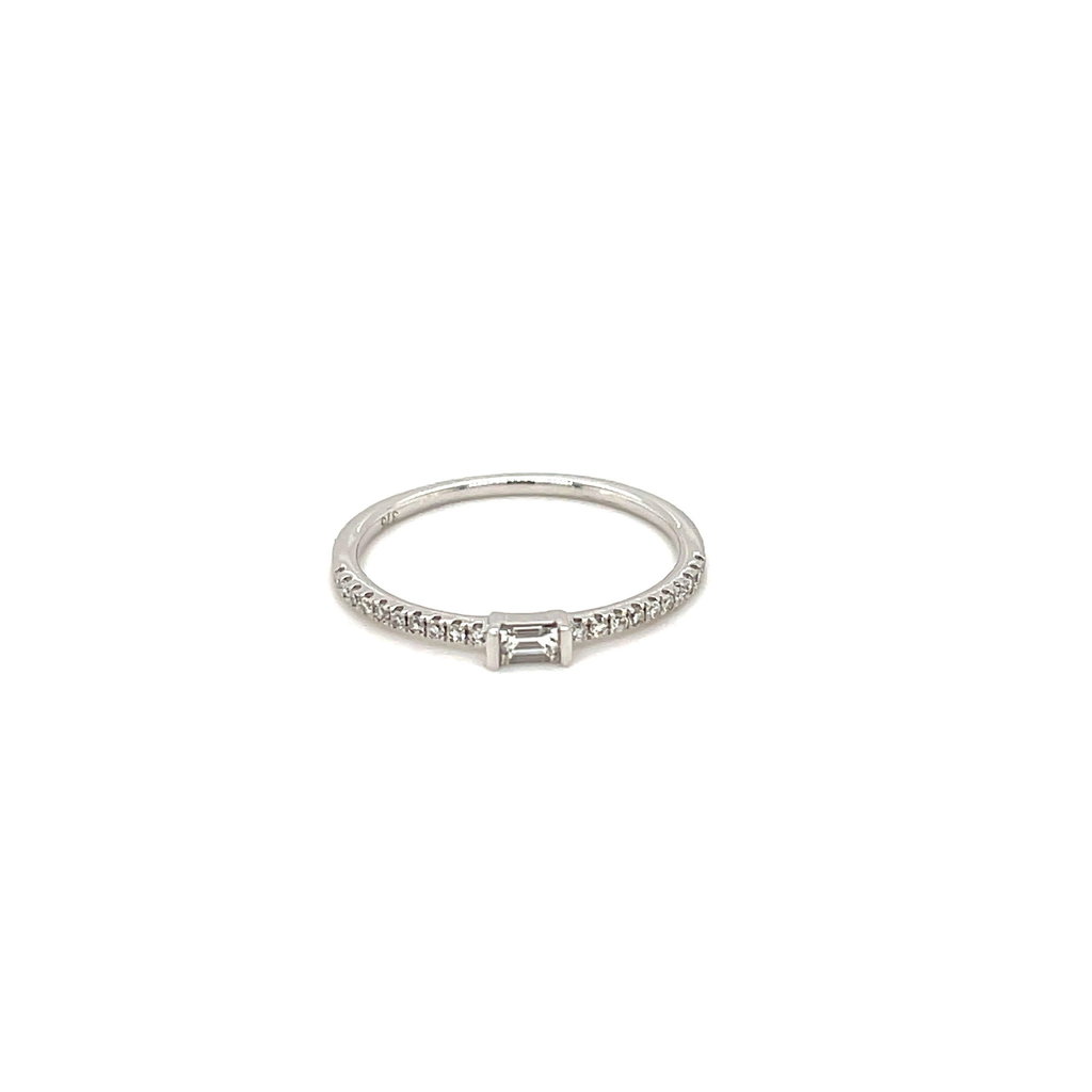 BLOSSOM White Gold  Ayleigh Baguette Diamond Ring