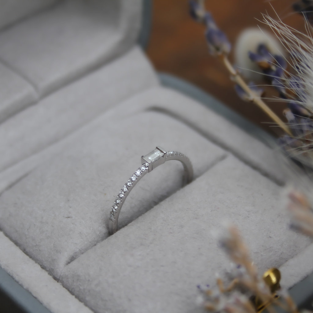 DARCY White Gold  Ayleigh Baguette Diamond Stacking Ring