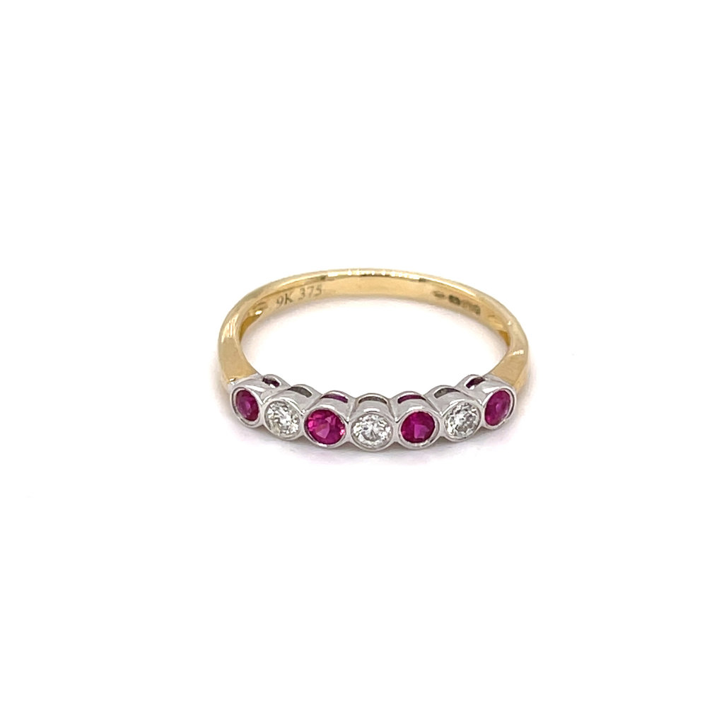 OCEANIA Gold Ruby and Diamond Ara Ring 0.40ct