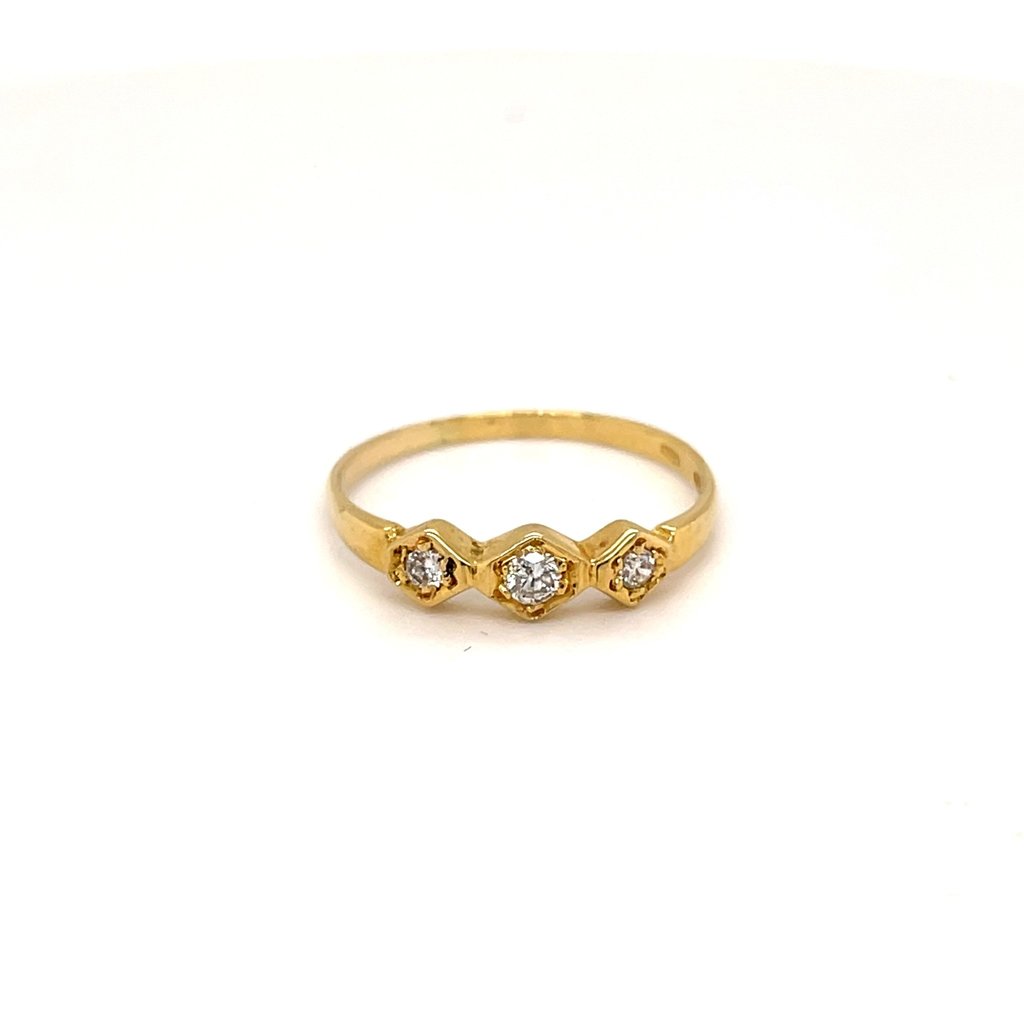 LILA Gold Diamond Maya Ring