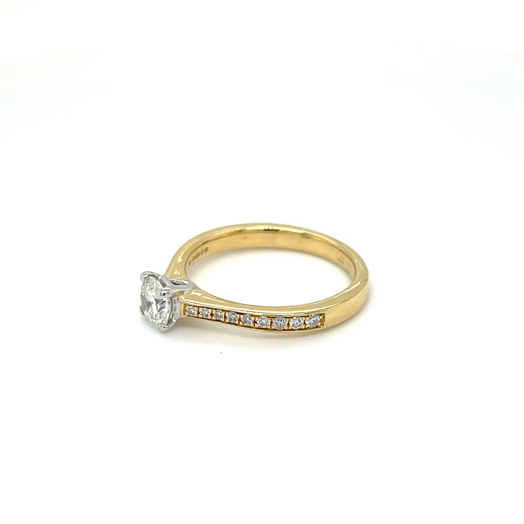 LILA Gold Diamond Arina Ring