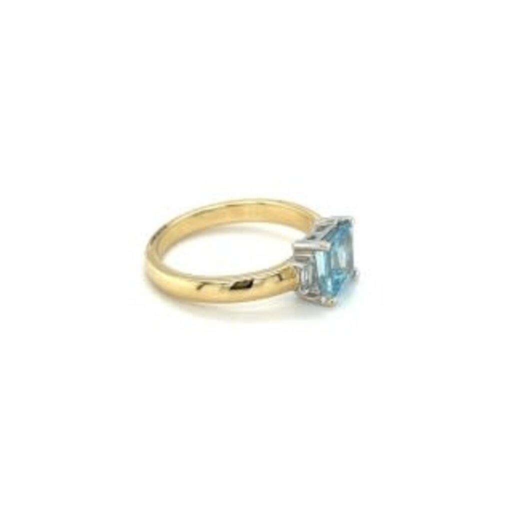 OCEANIA Gold Aquamarine and Diamond Lucia Ring