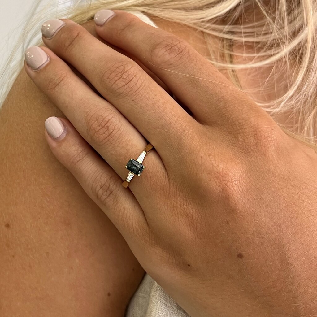 Gold Teal Sapphire & Diamond Lorelai Ring