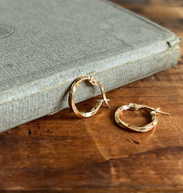 BLOSSOM Gold Willow Hoop Earrings