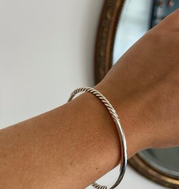 Silver Hattie Bangle