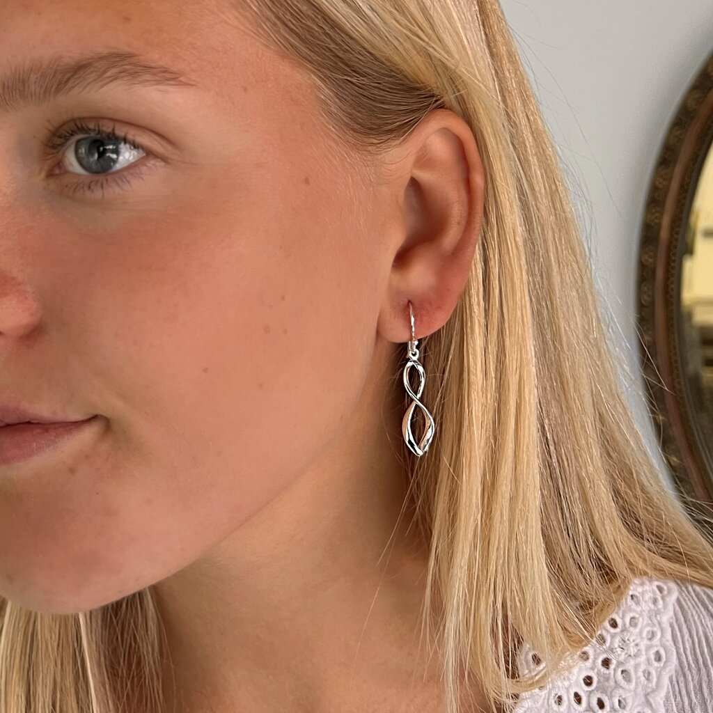 Silver Elena Drop Earrings