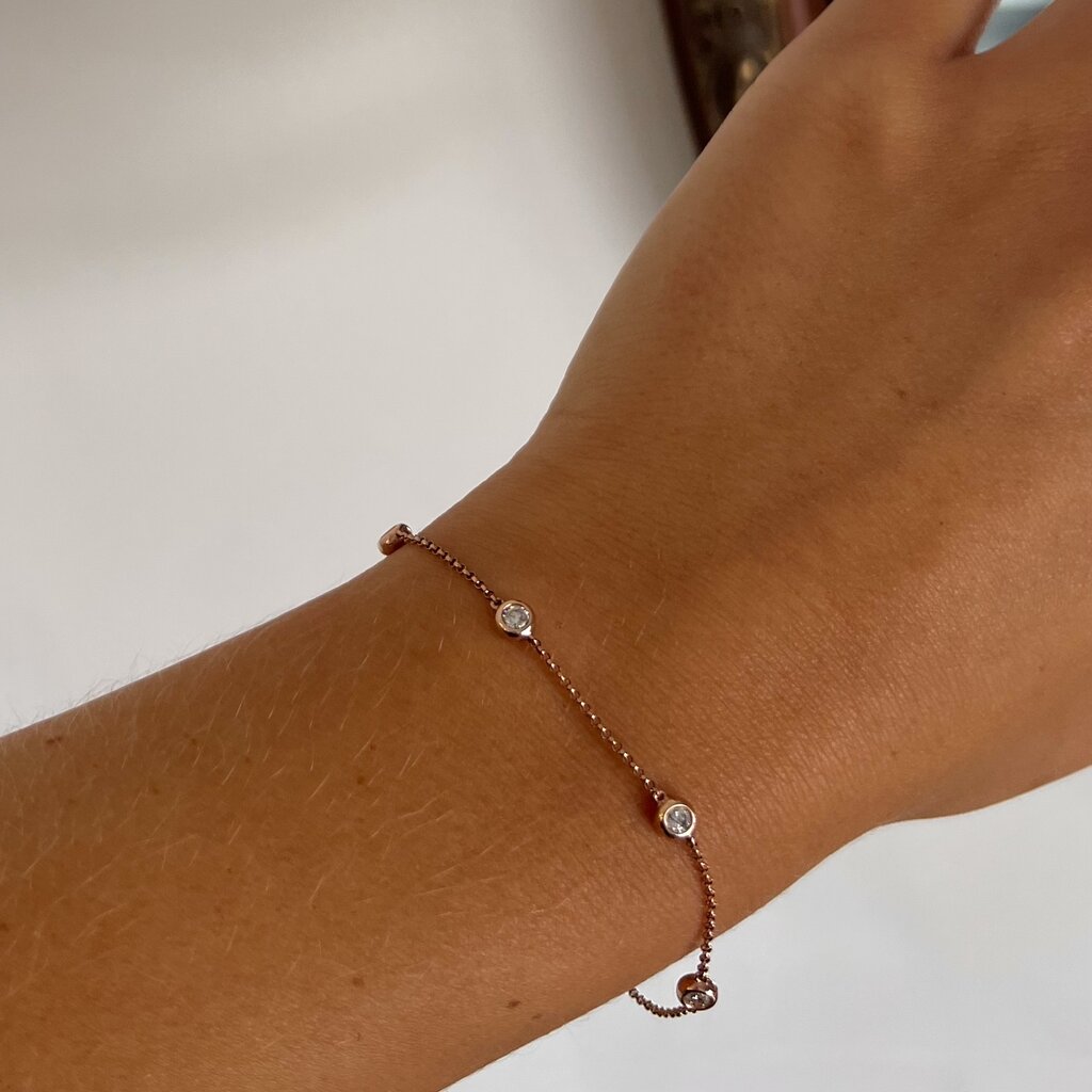 BLOSSOM  Rose Gold Quinate Diamond Bracelet