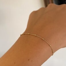 LILA Gold Jasmine Curb Bracelet