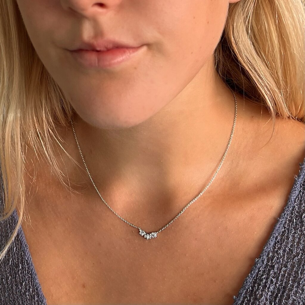 BLOSSOM White Gold Izzie Diamond Necklace