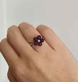 OCEANIA White Gold Ruby Posey Cluster Ring