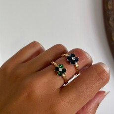 OCEANIA Gold Blue Sapphire Flower Felicia Ring