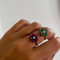 OCEANIA White Gold Green Garnet Posey Cluster Ring