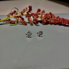 Silver Shimmer Fleur Earrings