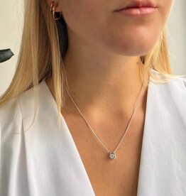 BLOSSOM White Gold Bella Diamond Necklace
