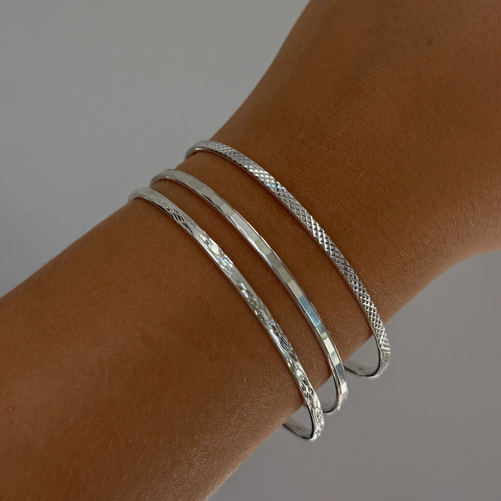 Silver Jemima  Shimmer Bangle