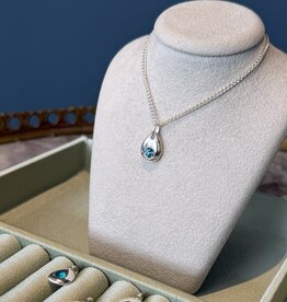 OCEANIA Birth Stone Crystal Necklace