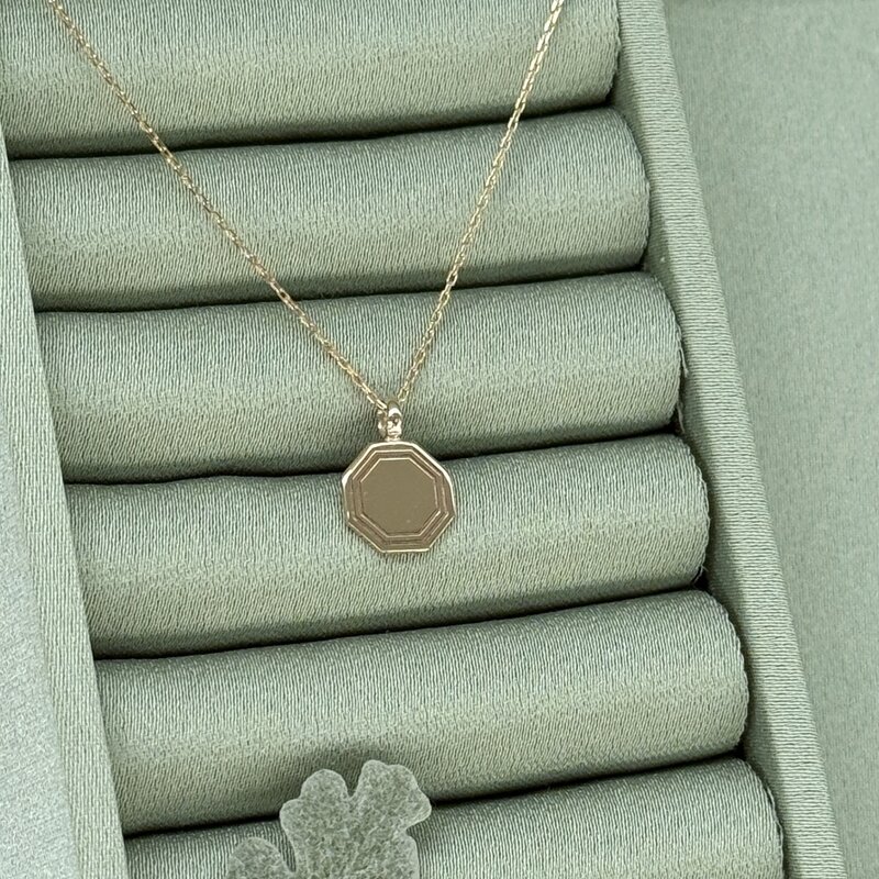 Gold Monroe Octa Necklace