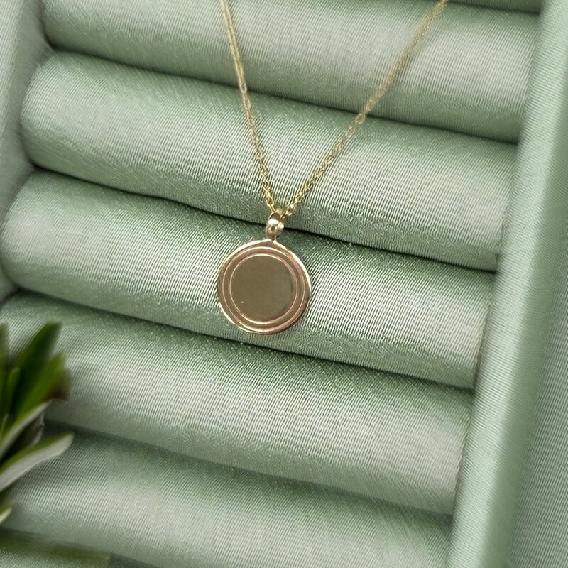 Gold Monroe Circular Necklace