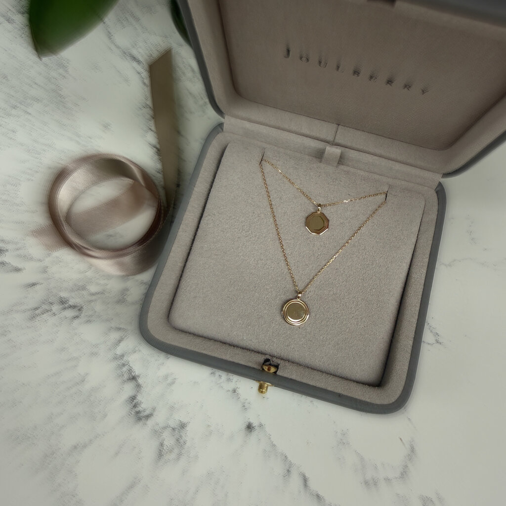 Gold Monroe Circular Necklace