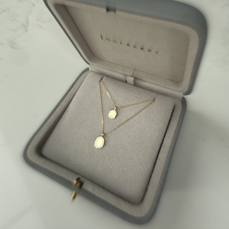 Gold Monroe Portrait Necklace