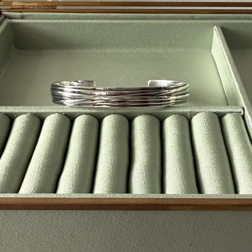 METRO Silver Tidal Cuff