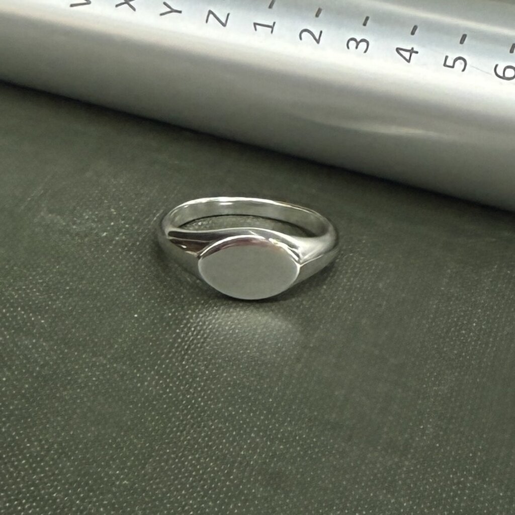 Amor Silver Olive Ring