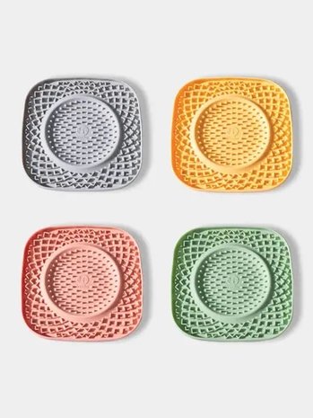 Inooko Inooko YooMy Plate Likmat Inooko Inooko YooMy Plate Likmat