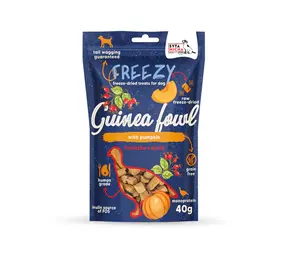 Syta Micha Syta Micha Freezy freeze-dried dog treats Parelhoen en Pompoen Syta Micha Syta Micha Freezy freeze-dried dog treats Parelhoen en Pompoen