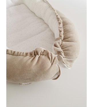 Babynest Beige Velvet & Gold Dots