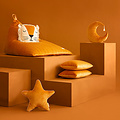 Nobodinoz Star cushion Aristote Farniente Yellow Nobodinoz