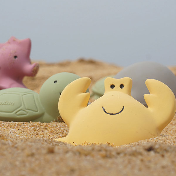 Tikiri bath toy with bell crab Little Thingz