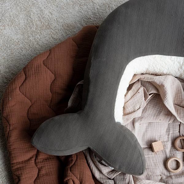 nanami feeding pillow