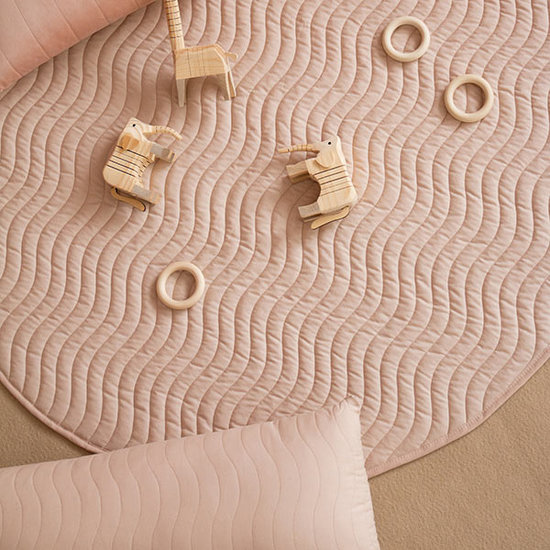 Nobodinoz Nobodinoz Kiowa play mat Bloom pink