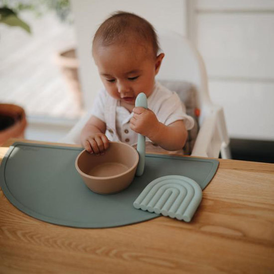 Mushie Mushie teether Rainbow cambridge blue