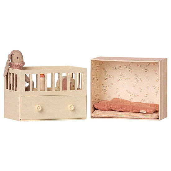 Maileg Chambre Bebe Avec Lapin Micro Rose Little Thingz