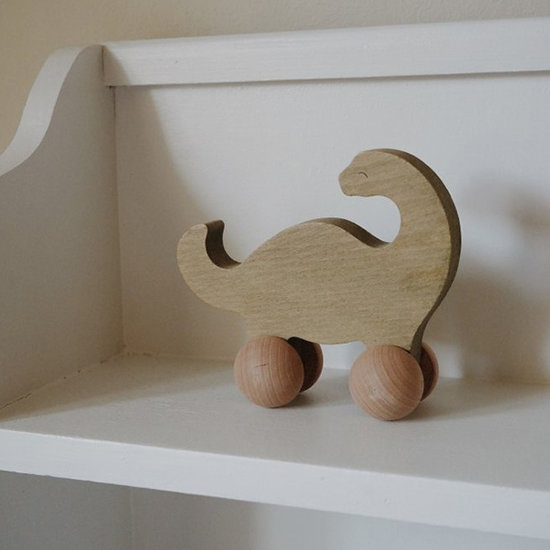 Konges Slojd Konges Slojd Rolling Brachiosaurus - Schiebspielzeug