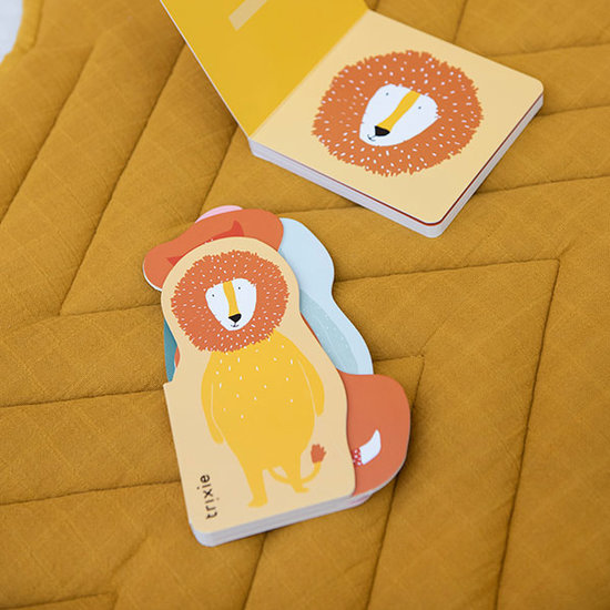 Trixie Trixie shaped Book