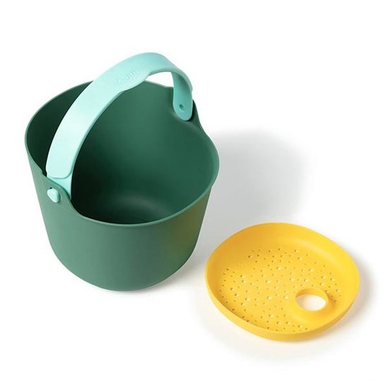 Quut Quut Bucki Garden Green bucket with strainer
