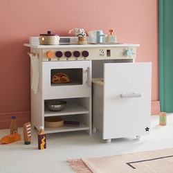 Kids Concept play kitchen with dishwasher