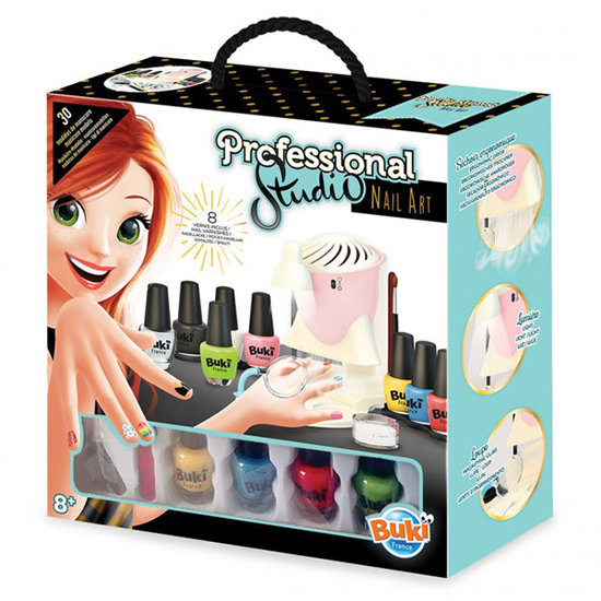 Buki Buki professional nail studio