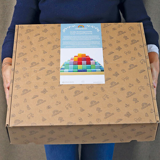 Grimm's Grimm's grande pyramide de cubes