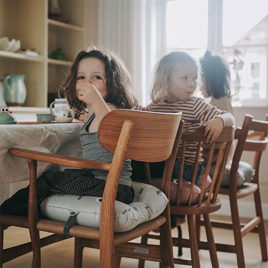 Noui Noui Stoelkussen Little Wheels Noui Noui