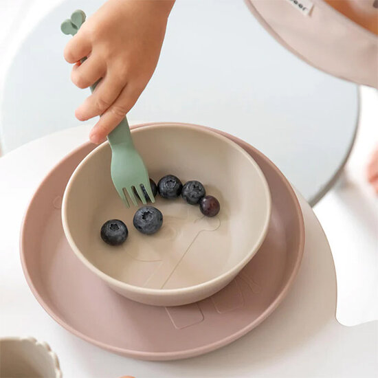 Done By Deer Done by Deer Kiddish vorken set - Raffi powder