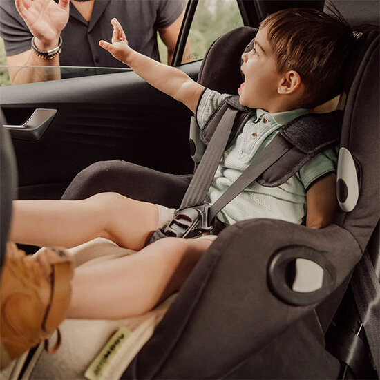 Aeromoov Aeromoov Sitzauflage Gruppe 2/3 mit Beinen Vanilla