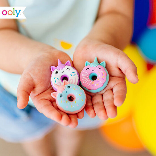 Ooly Ooly Magic Bakery Unicorn Donuts scented erasers