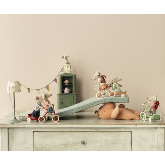 Maileg Maileg Tricycle Trailer Mouse Red