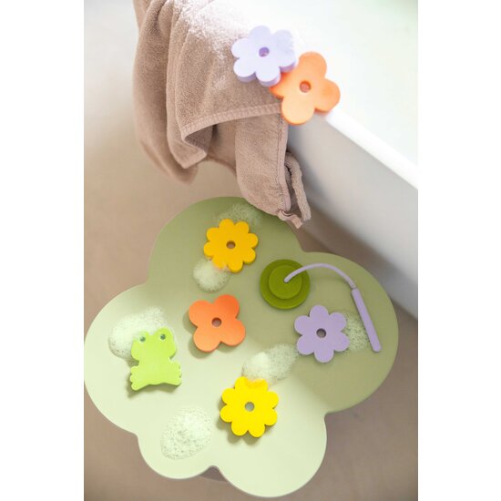 Quut Quut  | Fishing Bath Stickers - Frog Pond