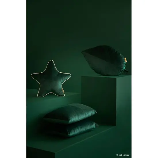 Nobodinoz Nobodinoz | Akamba Velvet Cushion 45x30cm Jungle Green